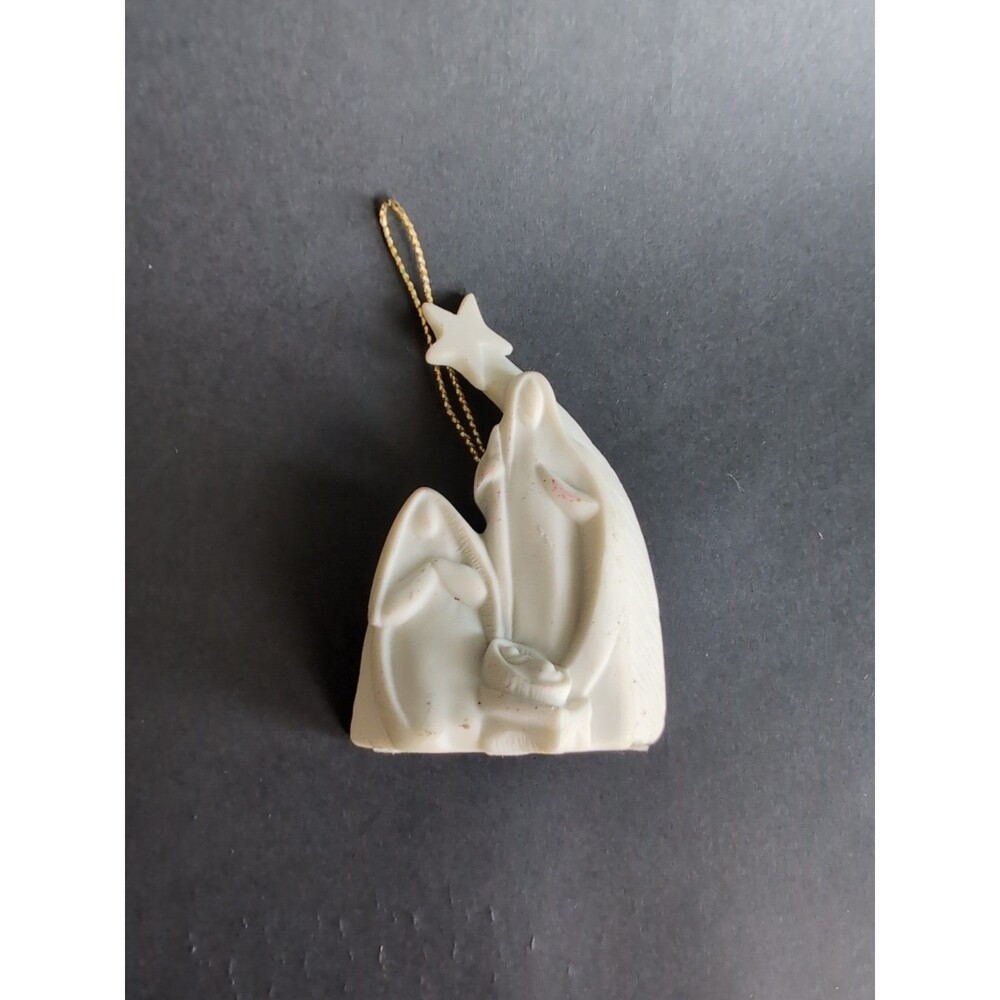 Goebel Nadal Nativity Christmas Ornament Bisque Porcelain 2018 Matte